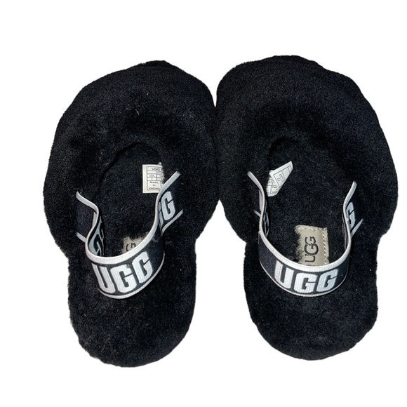 Brand New! Authentic Fluff Yeah UGG Slippers 😍 - Picture 3 of 6